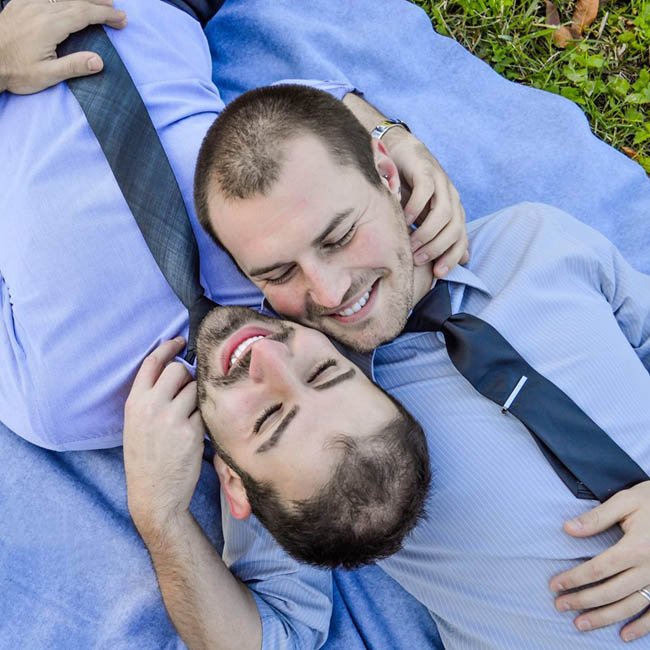 صور لأول زواج مثلي في لبنان