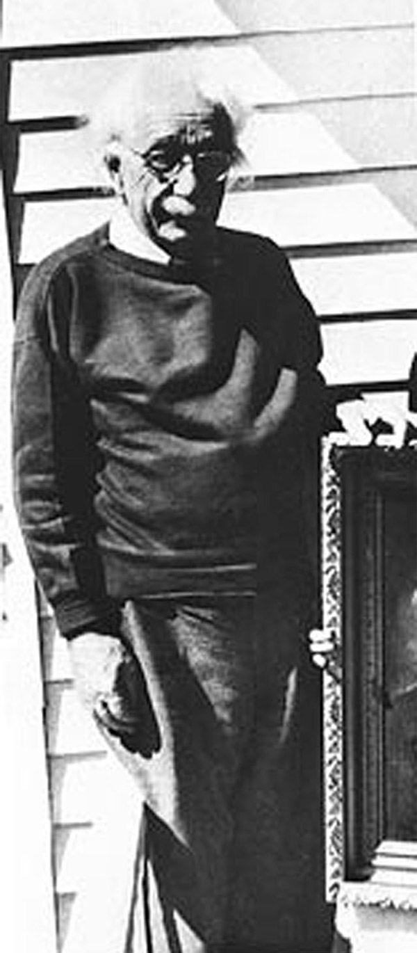 البرت اينشتاين في اخر صوره له تم التقاطها في مارس 1955