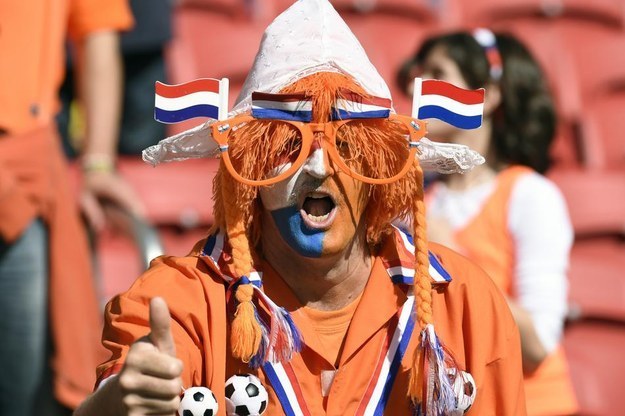 بالصور - مشجعوا هولندا هم الأكثر غرابة و جنوناً في المونديال ! (5)