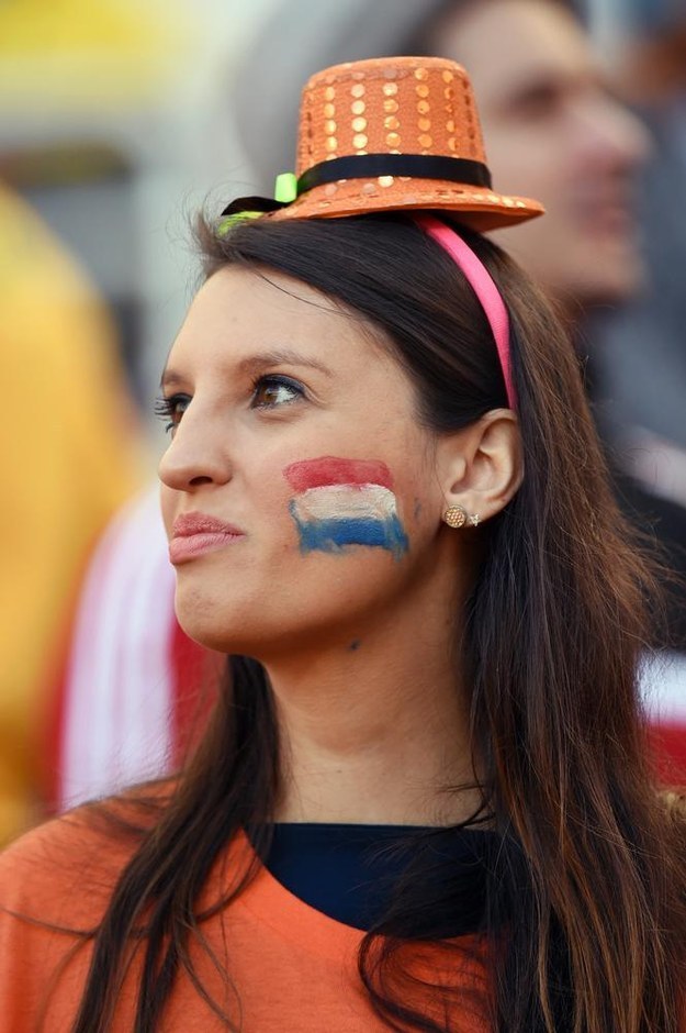 بالصور - مشجعوا هولندا هم الأكثر غرابة و جنوناً في المونديال ! (9)