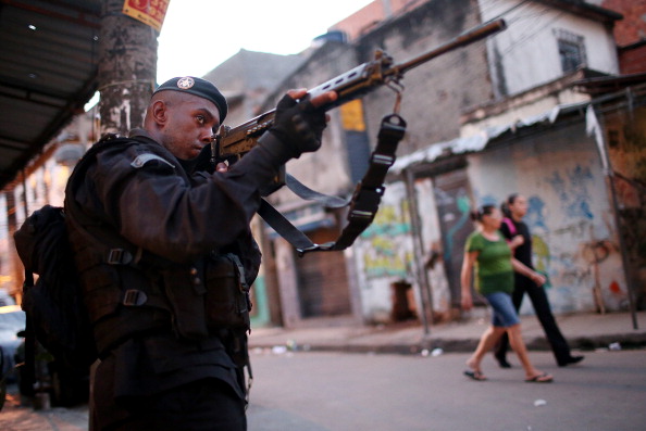 Federal Forces Occupy Mare Favela Complex