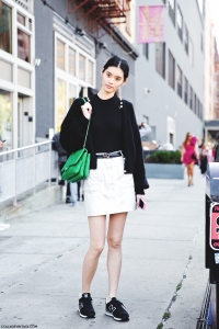 New_York_Fashion_Week_Spring_Summer_15-NYFW-Street_Style-New_Balance-Silver_Skirt-2
