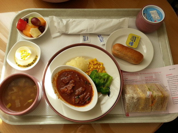 بالصور - كيف تبدو وجبات المستشفيات حول العالم ؟ (7)