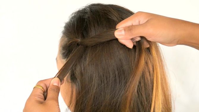 670px-Do-a-Waterfall-French-Braid-Step-6-preview-Version-2
