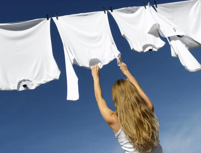 غسل الملابس