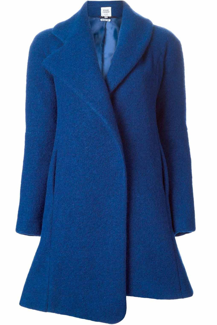 المعطف الأزرق