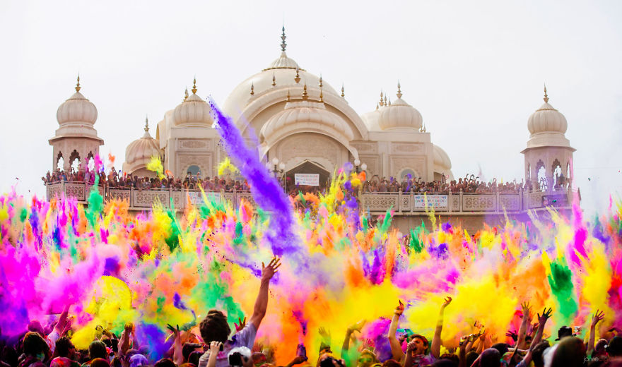 مهرجان هولي بالهند