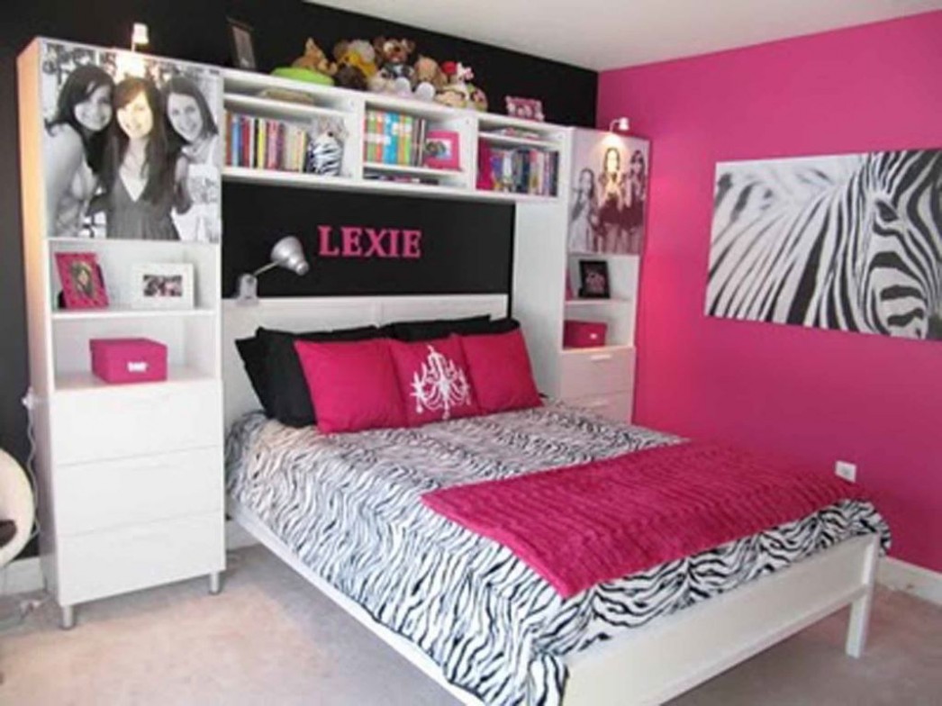 غرف نوم فتيات باللون الزهري