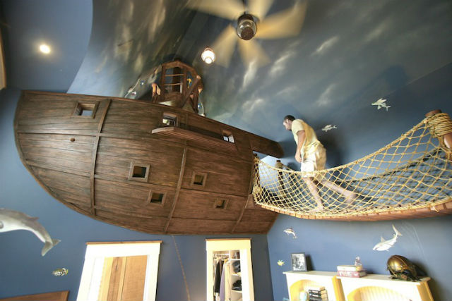 ديكور لغرفة نوم على شكل قارب القارصنة