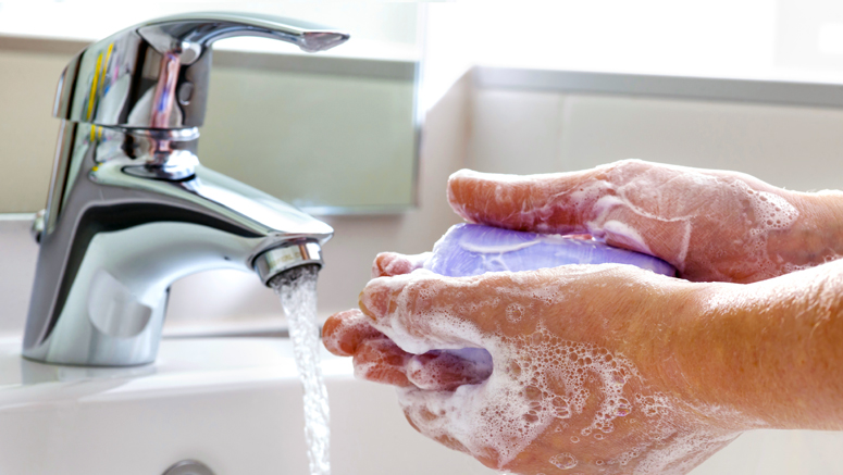 غسل اليدين الصابون