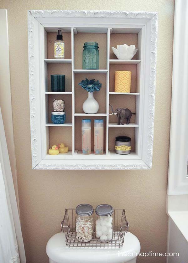 ways-to-use-old-pictures-frames-into-home-13