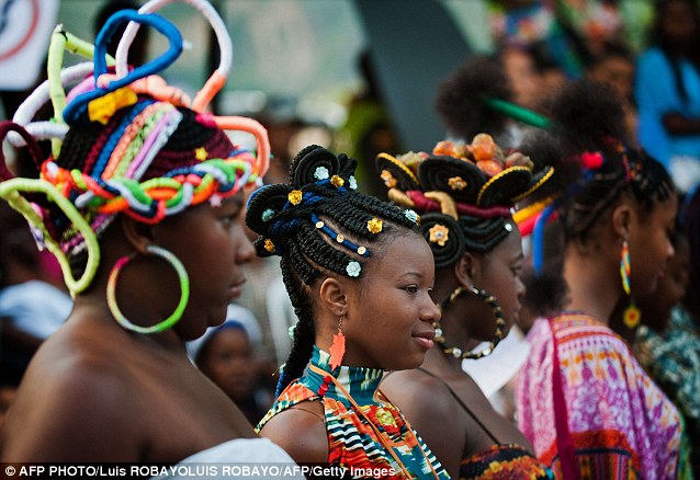 المسابقة السنوية لتسريحات الشعر الافريقية