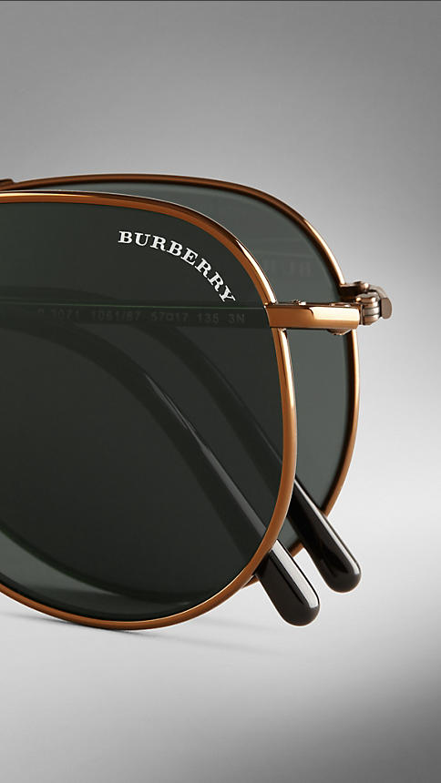 نظارات أفاتور 2014 الملونة ، روعة المظهر و دقة التصميم