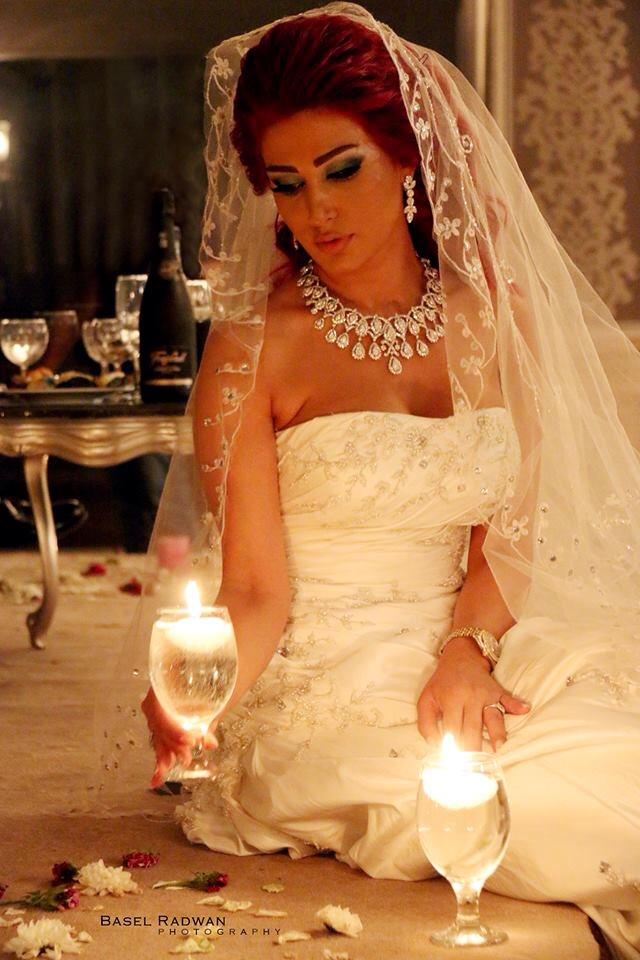 صور الفنانة هبة نور بثوب زفاف أبيض